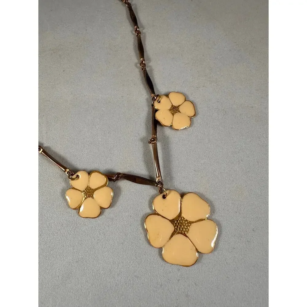 Vintage Unsigned Enamel Flower Station Necklace 17